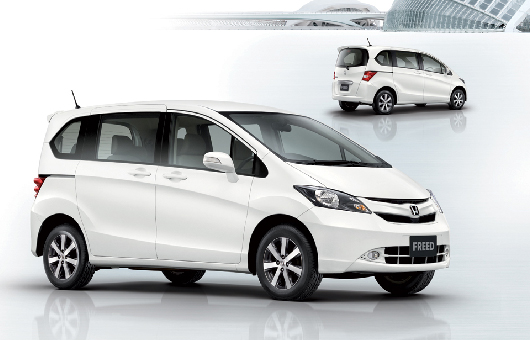 รถ Honda Freed (ฮอนด้า ฟรีด) มือสอง