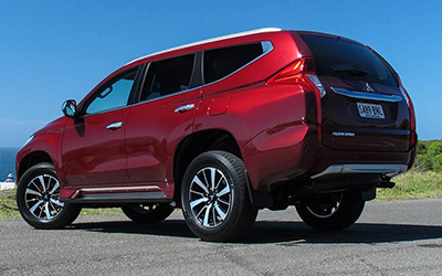 รถ Mitsubishi Pajero Sport (มิตซูบิชิ ปาเจโร่ สปอร์ต) มือสอง