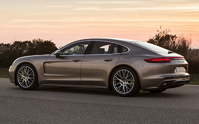 รถ Porsche Panamera (ปอร์เช่ พานาเมร่า) มือสอง