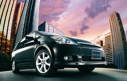 รถ Toyota Wish (โตโยต้า วิช) มือสอง