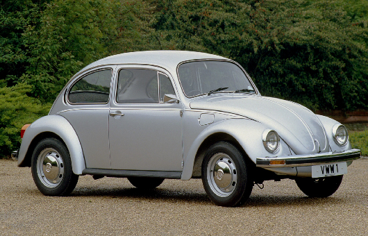 รถ Volkswagen Beetle (โฟล์คสวาเกน บีเทิล) มือสอง